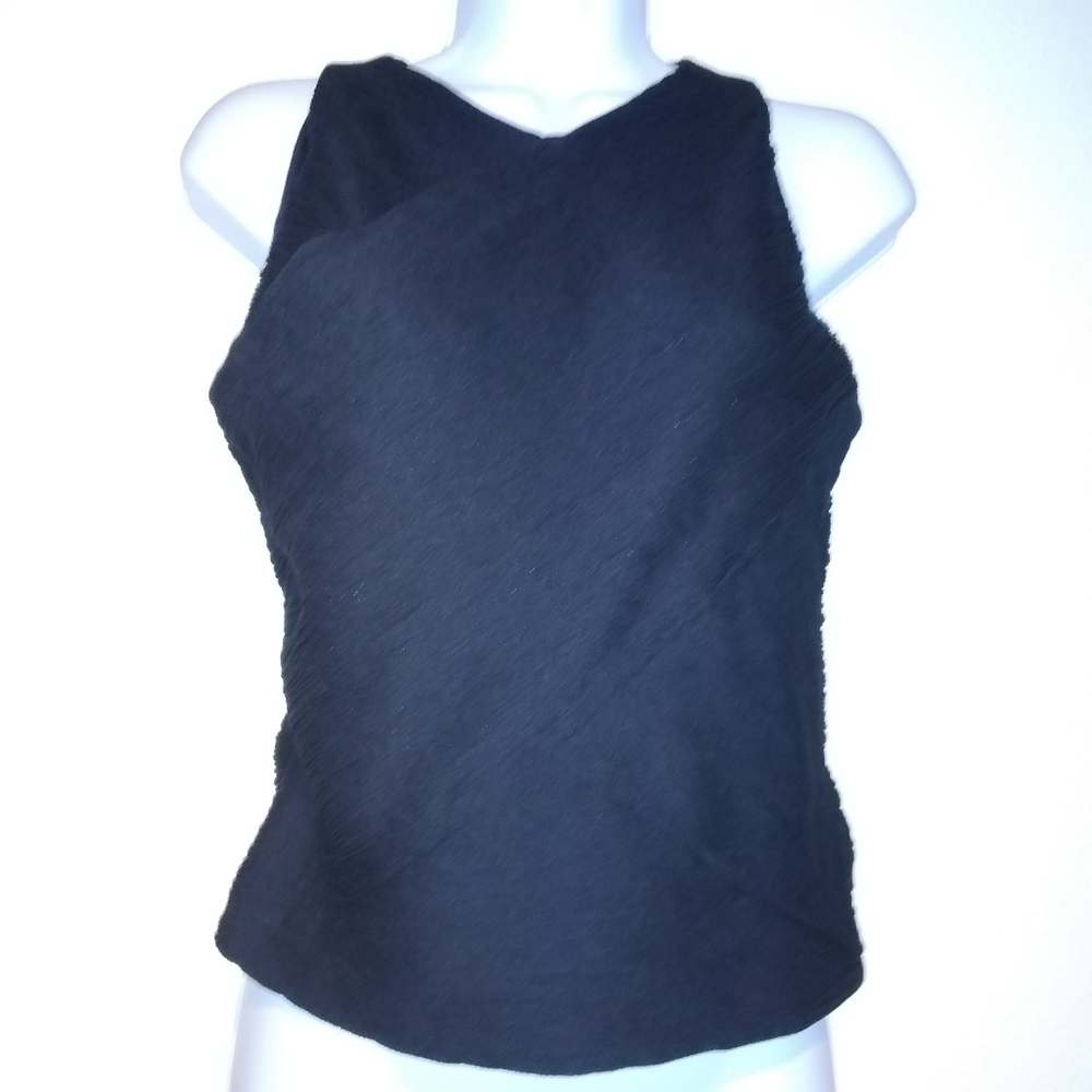 Chelsea28 Black Sleeveless Textured Top